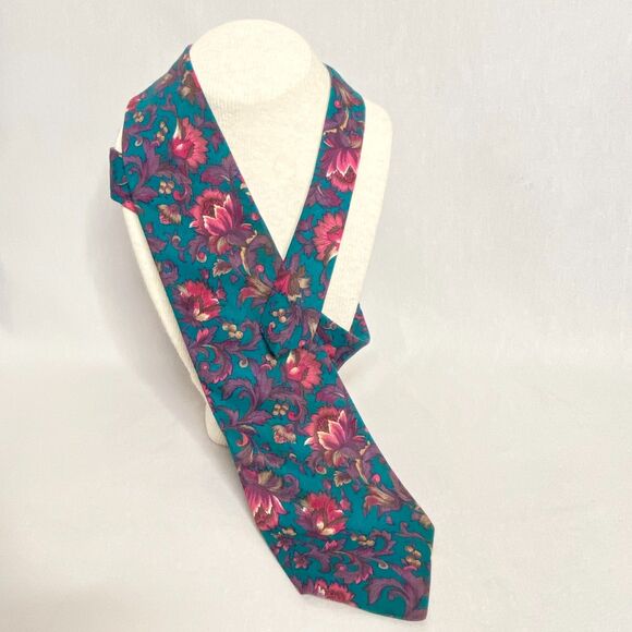 Rohde Royce Necktie Green  Burgundy Floral Pattern 100% Cotton - Picture 1 of 8